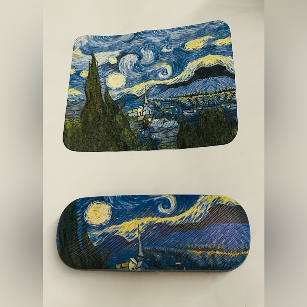 New Starry Night Hard Eyeglases Case Van Gogh Snaps Shut with Matching Cloth